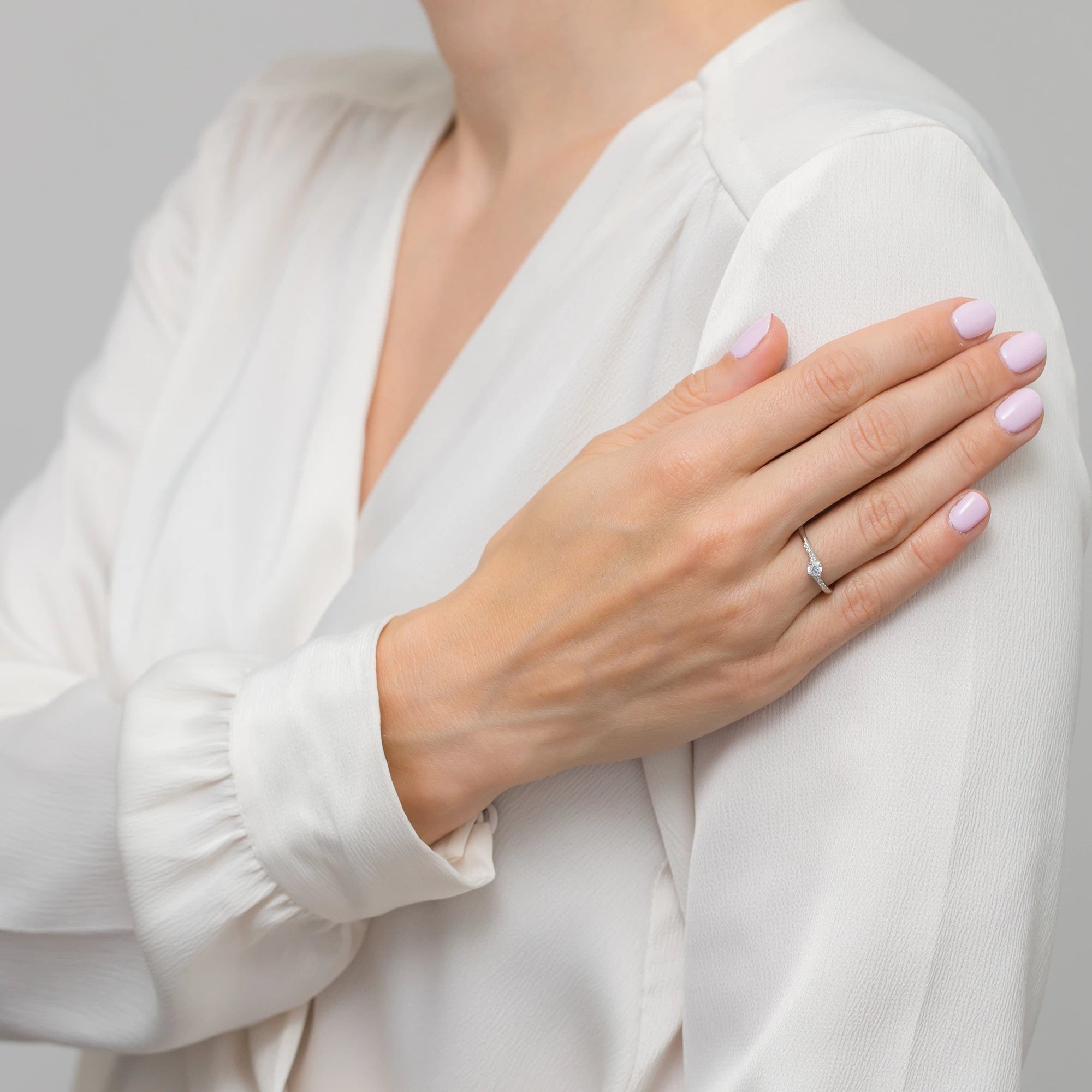 silver-ring-with-zirconia-up017-925-bs