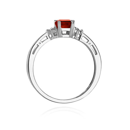 gold-ring-with-0-65ct-topaz-and-diamonds-copy