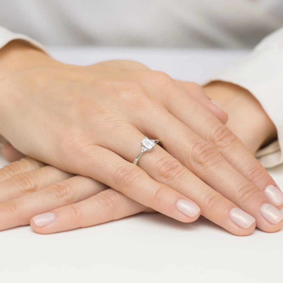 zlatý-prsteň-s-0-60ct-a-0-03ct-laboratórnymi-diamantmi-w0002-ldw-01