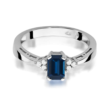 gold-ring-with-0-60ct-sapphire-and-diamonds-w0002-sab-01