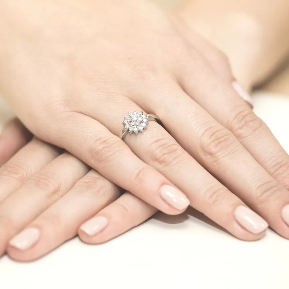 zlatý-prsteň-s-diamantmi-0-40ct-w0004-diw-01
