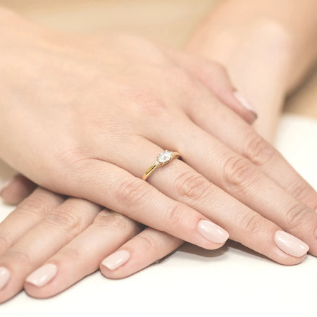 gold-ring-with-0-40ct-and-0-029ct-lab-diamonds-w0006-ldw-01