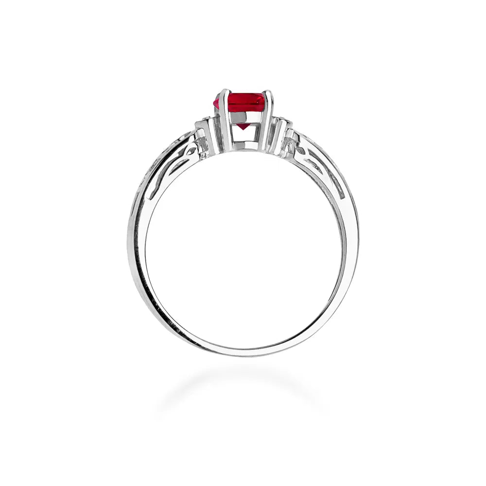 zlatý prsteň s 0,60 ct rubínom a 0,02 ct diamantmi w0014-rur-01