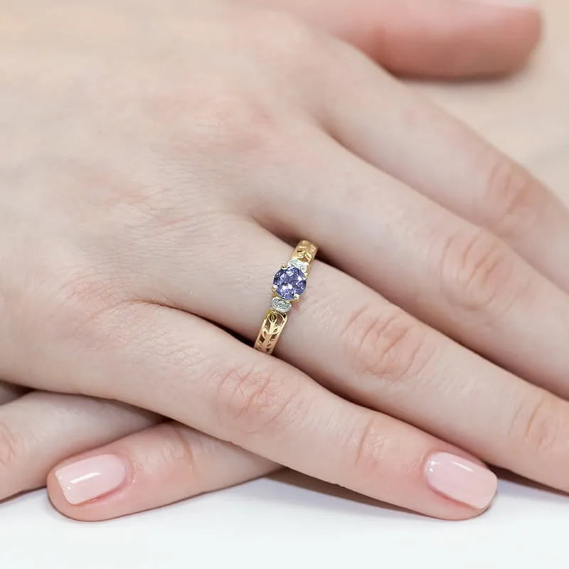 zlatý prsteň s 0,50 ct tanzanitom a 0,02 ct diamantmi w0014-tap-01