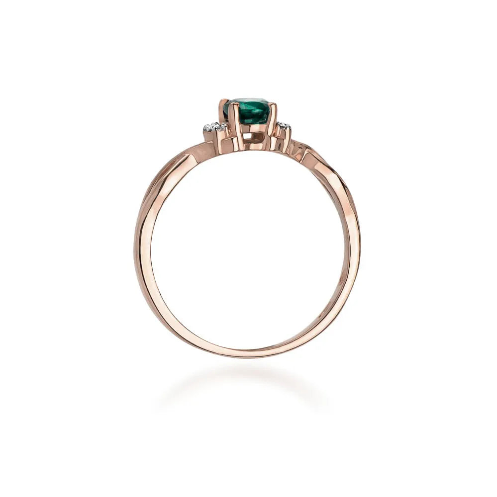 gold-ring-with-0-40ct-emerald-and-0-052ct-diamonds-w0019-emg-01