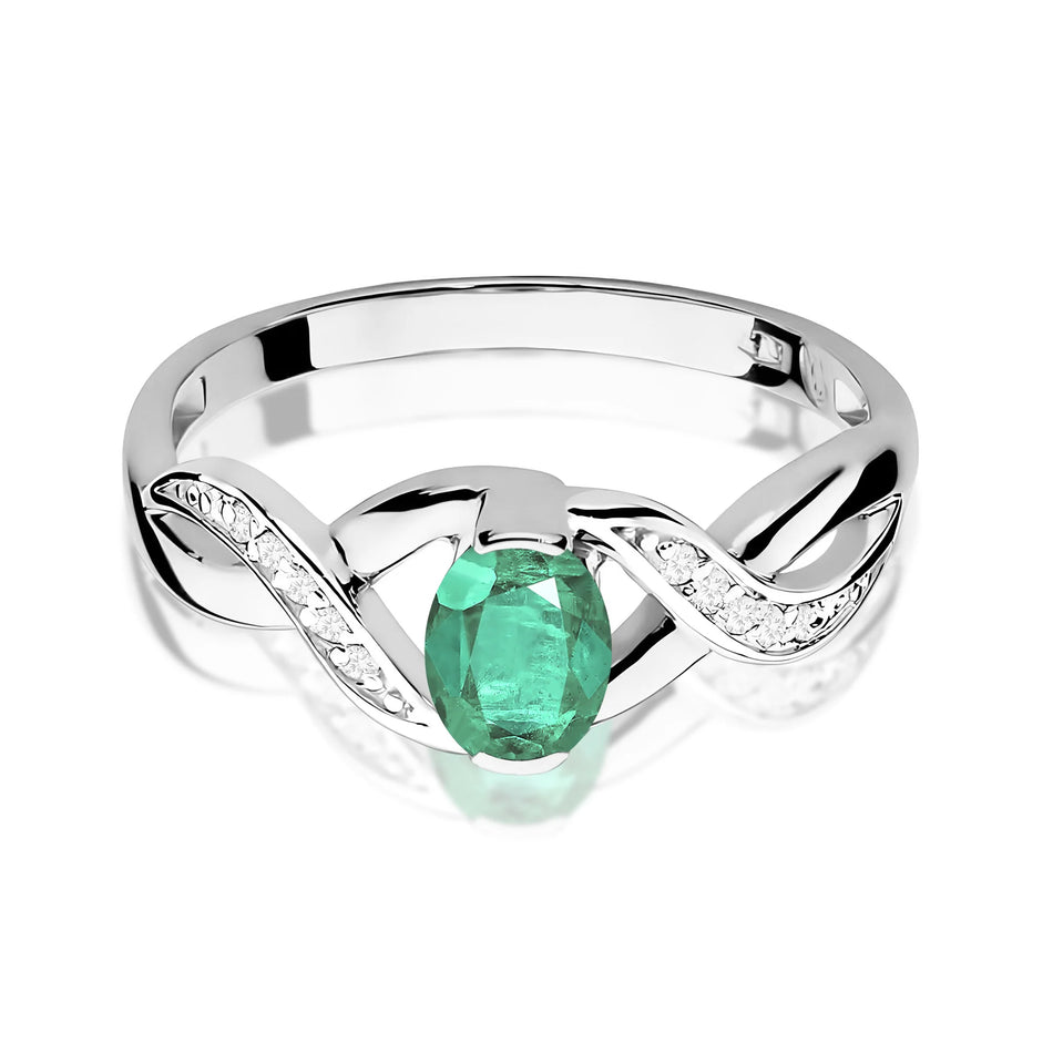 Gold Ring with 0.40ct Emerald and 0.05ct Diamonds