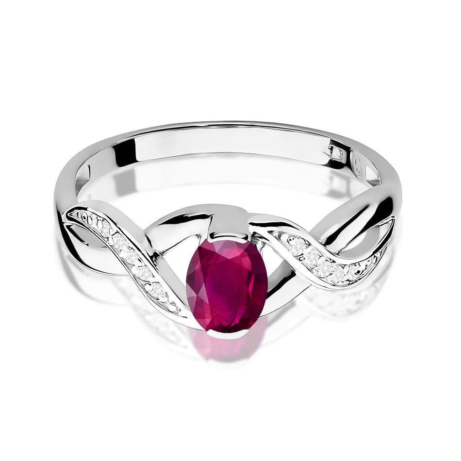 Gold Ring with 0.50ct Rhodolite and 0.05ct Diamonds