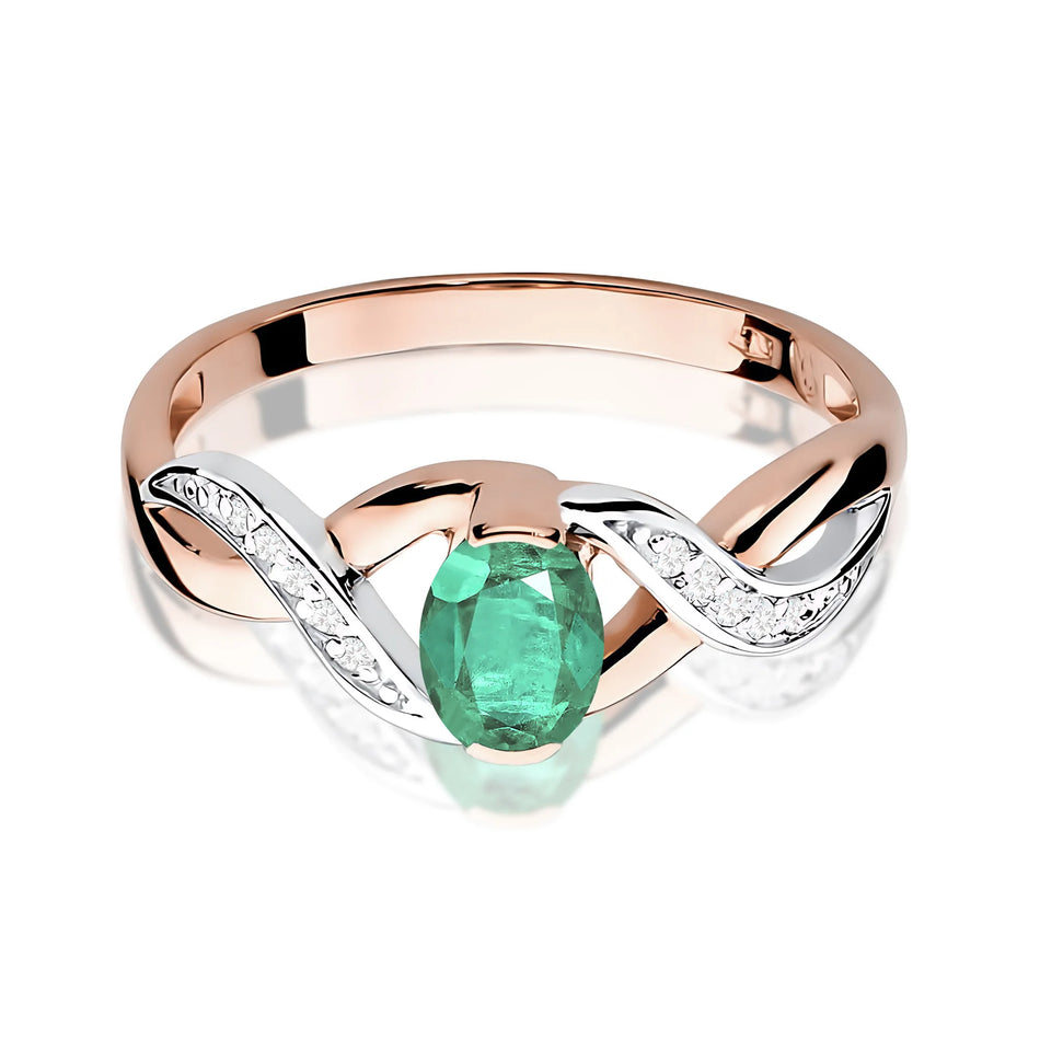 Gold Ring with 0.40ct Emerald and 0.05ct Diamonds