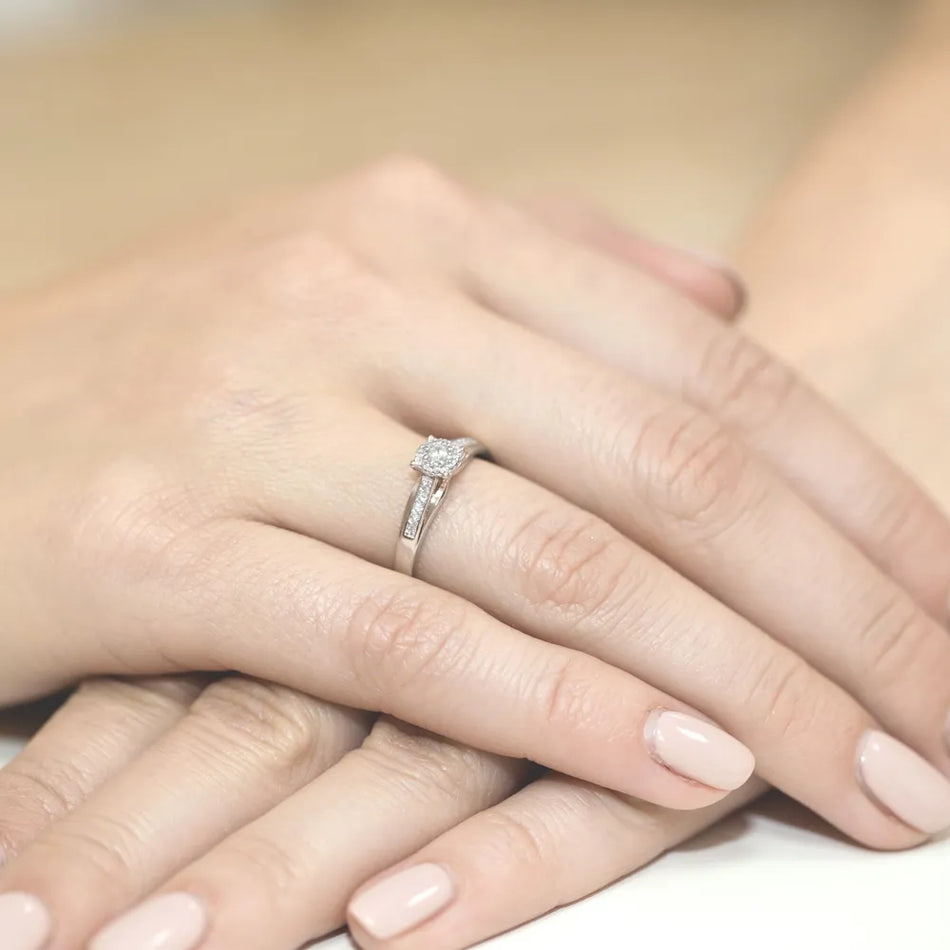 zlatý prsteň s diamantmi 0,04 ct a 0,09 ct w0034-diw-01