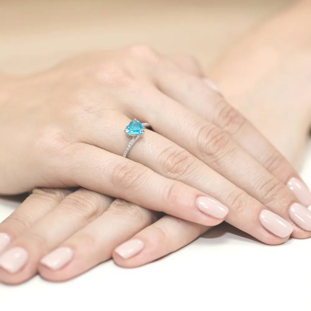 zlatý prsteň s 1,20 ct topásom a 0,06 ct diamantmi w0050-tob-01