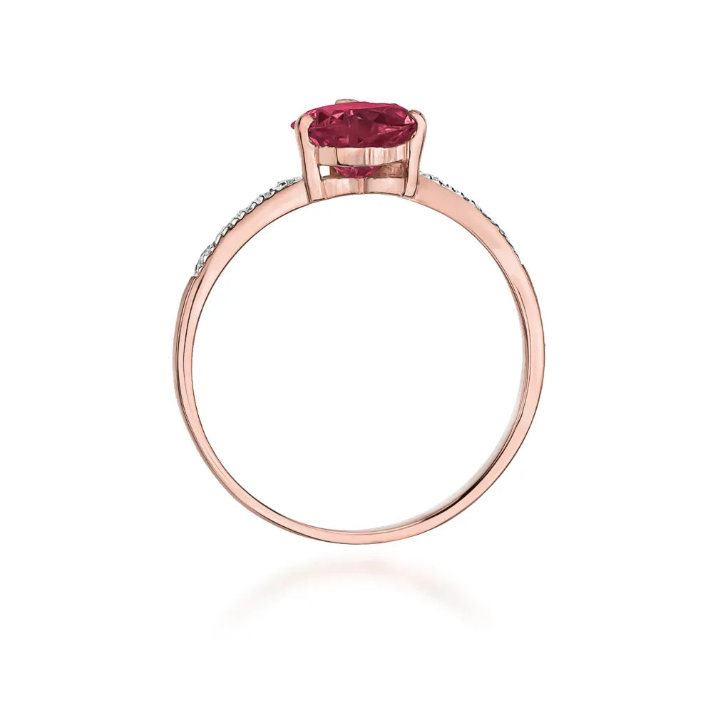 gold-ring-with-1-70ct-ruby-and-0-06ct-diamonds-w0050-rur-01