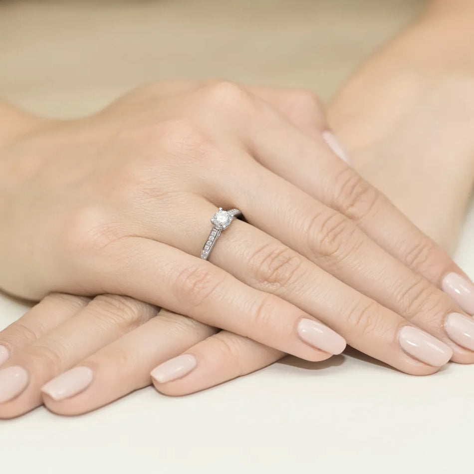 zlatý prsteň s diamantmi 0,30 ct a 0,06 ct w0052-diw-01