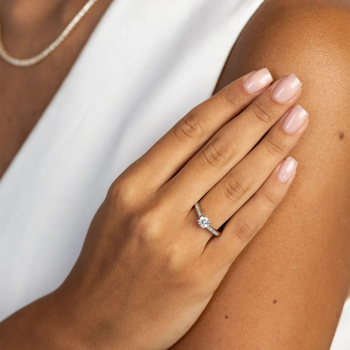 gold-ring-with-0-50ct-and-0-12ct-diamonds-w0052-diw-02