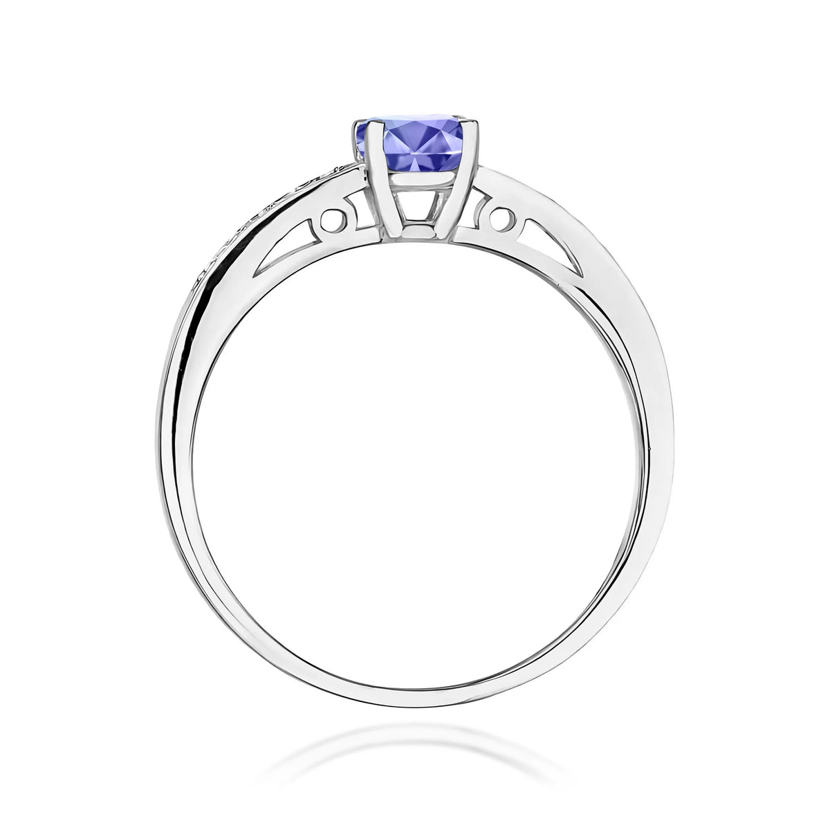 Prsteň z bieleho 14k zlata s diamantmi na ramenách prsteňa s tanzanitom 0,50 ct a diamantmi 0,05 ct