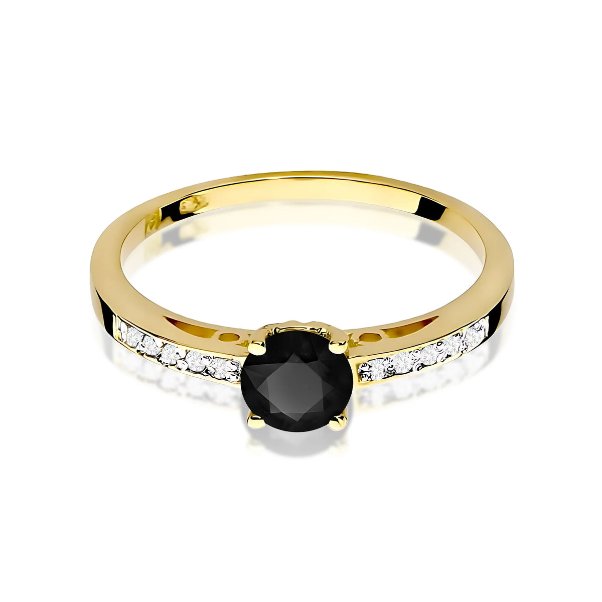 Prsteň zo žltého 14k zlata s diamantmi na ramenách prsteňa s čiernym diamantom 0,50 ct a diamantmi 0,05 ct