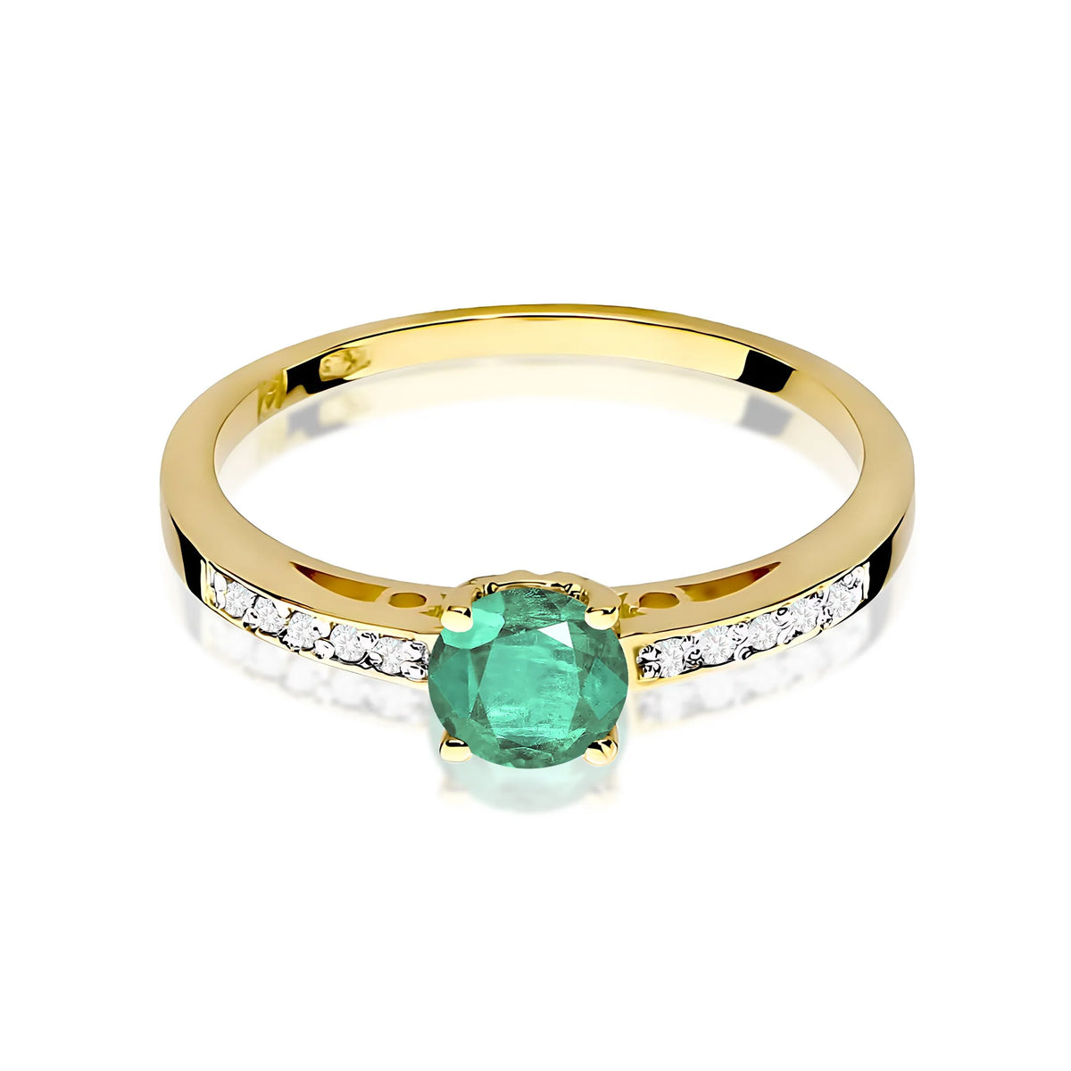 Prsteň zo žltého 14k zlata s diamantmi na ramenách prsteňa so smaragdom 0,50 ct a diamantmi 0,05 ct