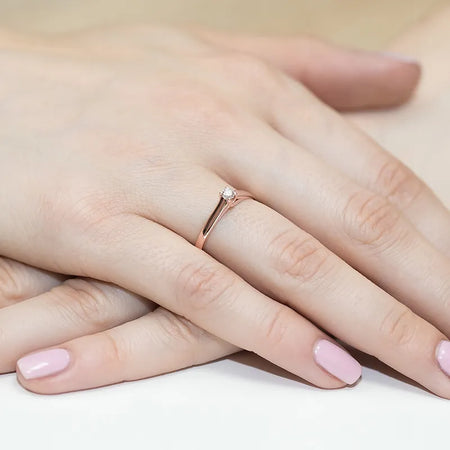 gold-ring-with-0-10ct-diamond-w0070-diw-01