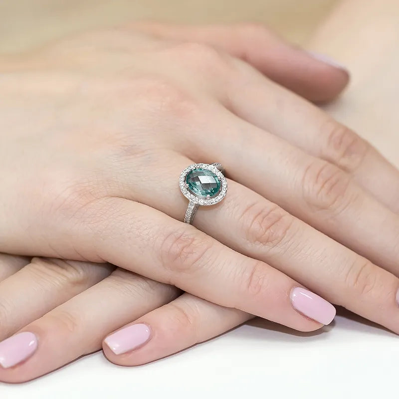 zlatý prsteň s 1,70 ct topásom a 0,16 ct diamantmi w0080-tob-01