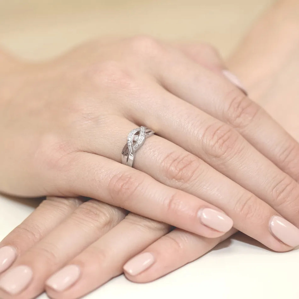 zlatý prsteň s diamantmi 0,05 ct a 0,05 ct w0083-diw-01