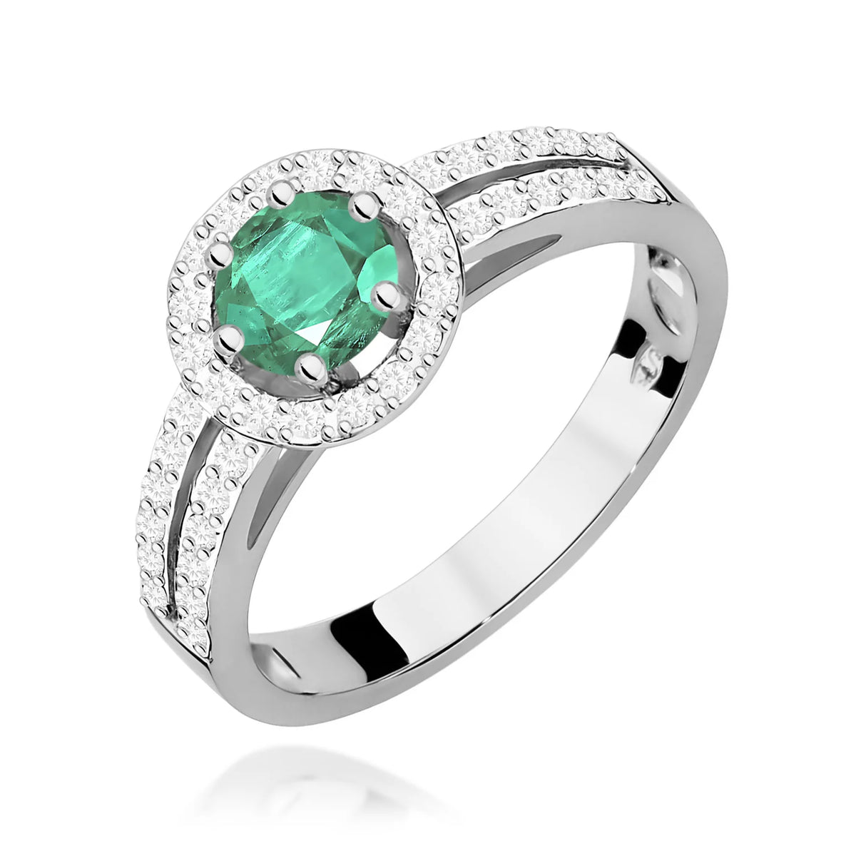 Pavé prsteň z bieleho 14k zlata s okrúhlym smaragdom 0,50 ct a diamantmi 0,20 ct