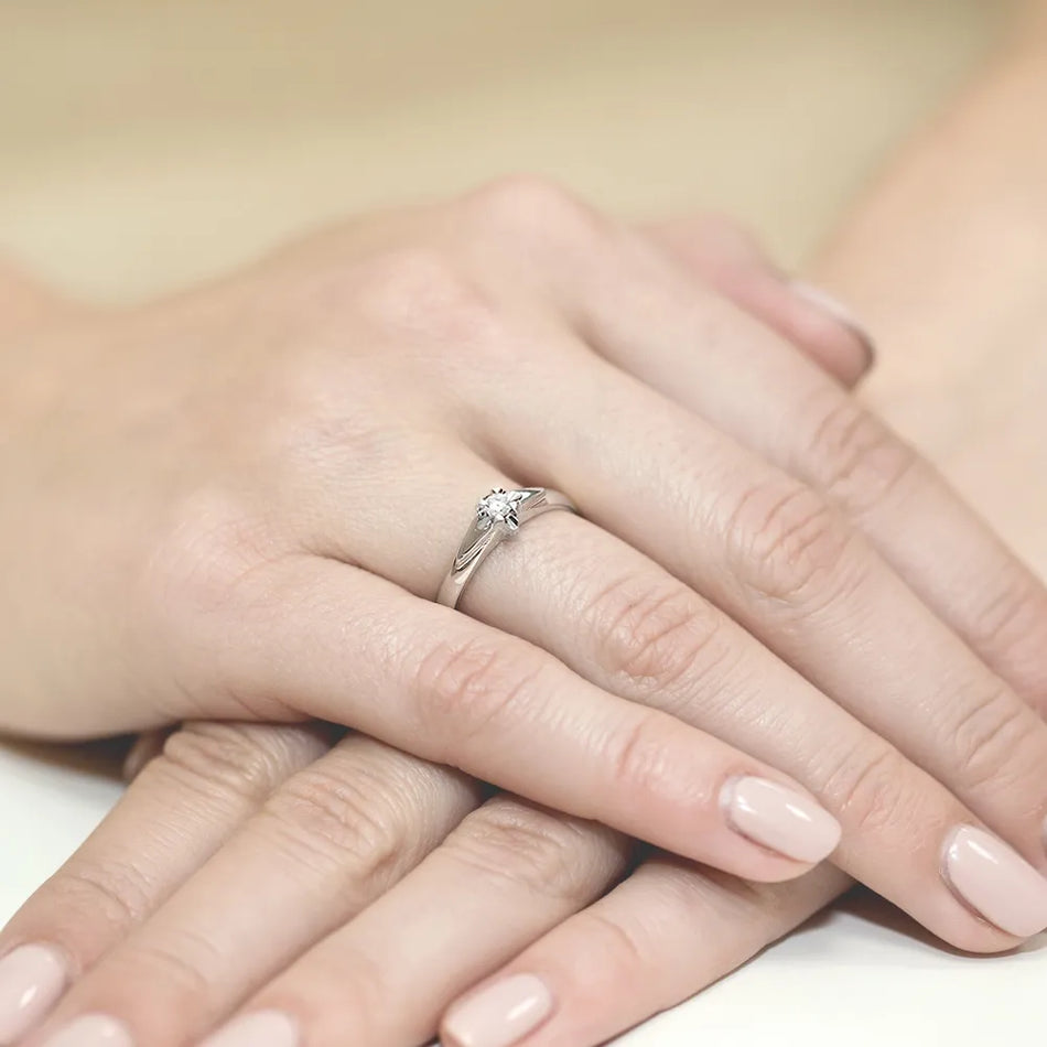 zlatý prsteň s diamantom 0,08 ct w0088-diw-03