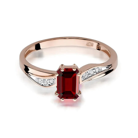 gold-ring-with-0-80ct-ruby-and-0-03ct-diamonds-w0094-rur-01