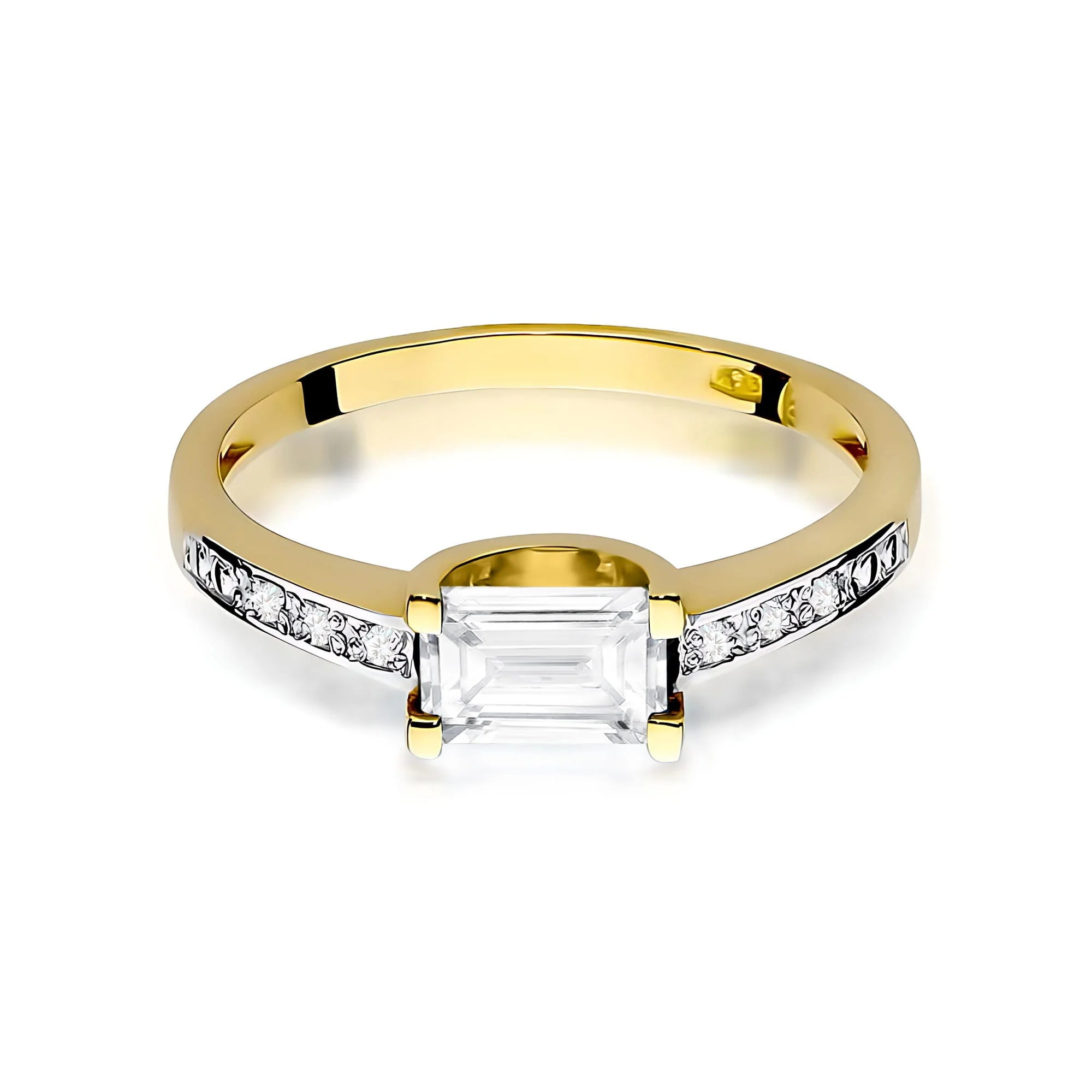gold-ring-with-0-60ct-and-0-03ct-lab-diamonds-w0105-ldw-01