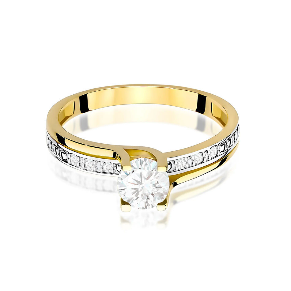 Gold Ring with 0.60ct White Sapphire and 0.03ct Diamonds