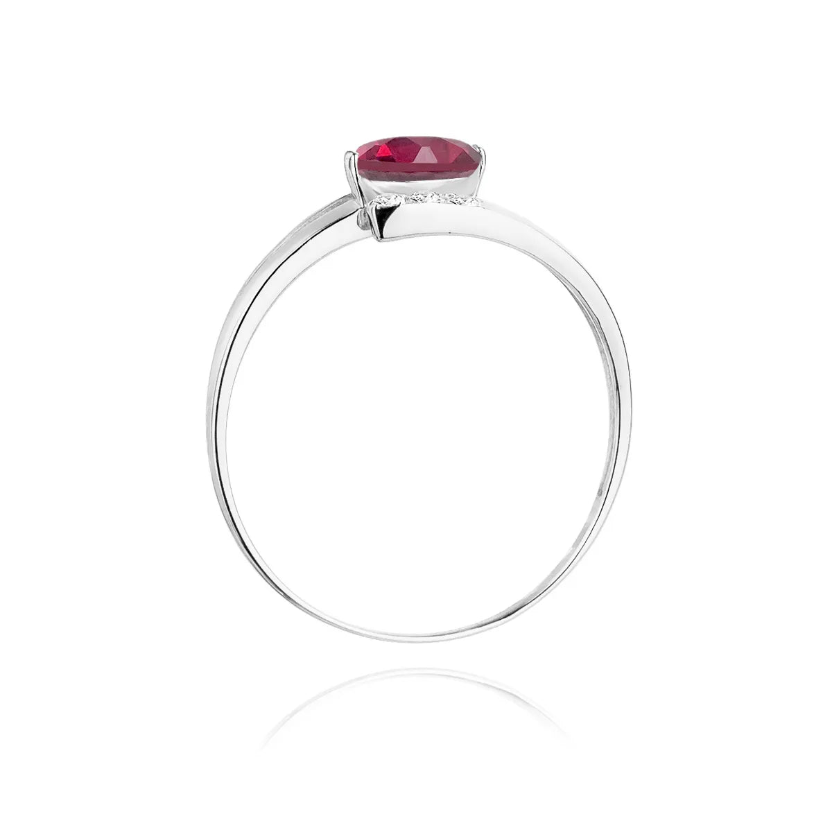 gold-ring-with-0-60ct-ruby-and-0-052ct-diamonds-w0119-rur-01