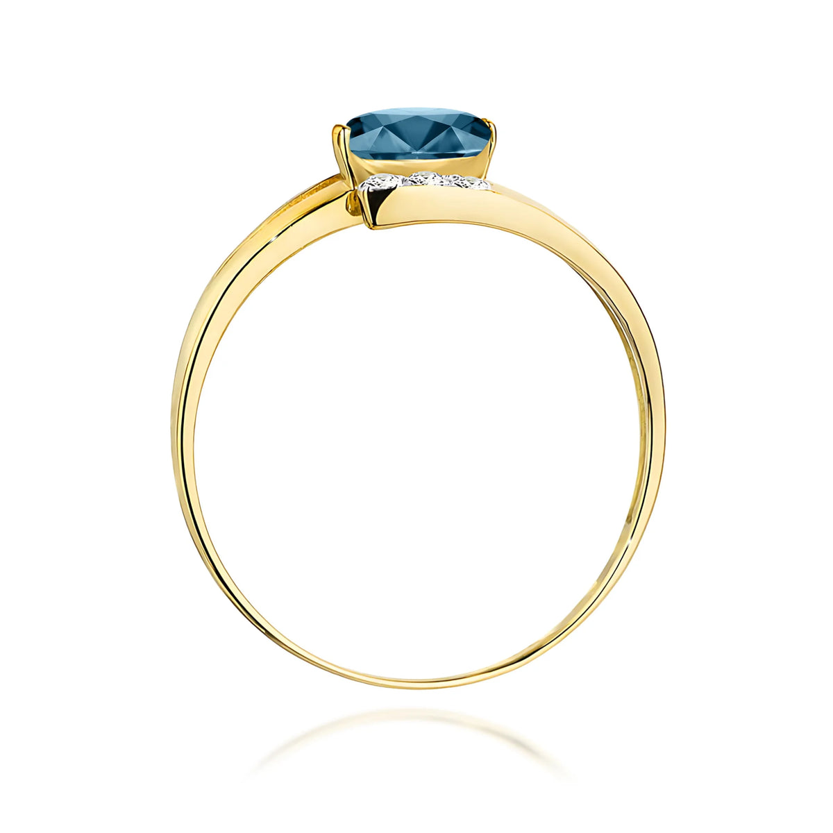 Prsteň s prekríženými ramenami zo žltého 14k zlata s oválnym topásom London Blue 0,50 ct a diamantmi 0,052 ct