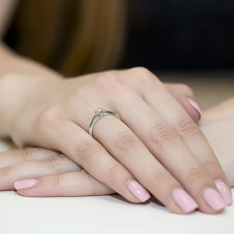 zlatý-prsteň-s-diamantom-0-10ct-w0134-diw-01