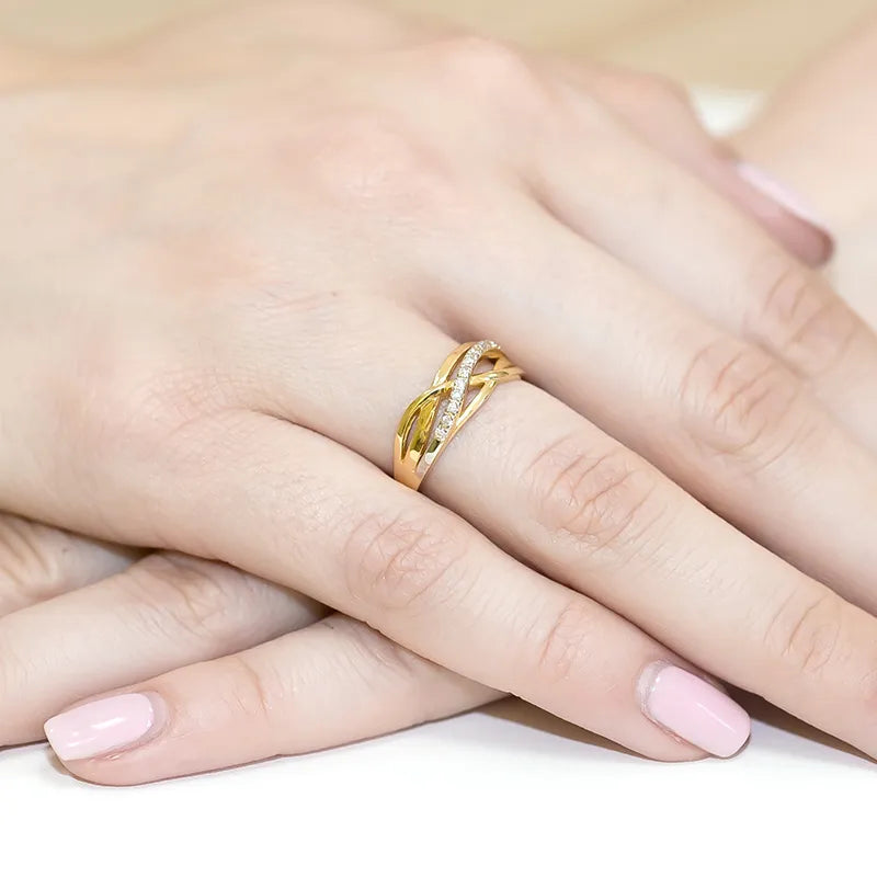 zlatý-prsteň-s-diamantmi-0-096ct-w0157-diw-01