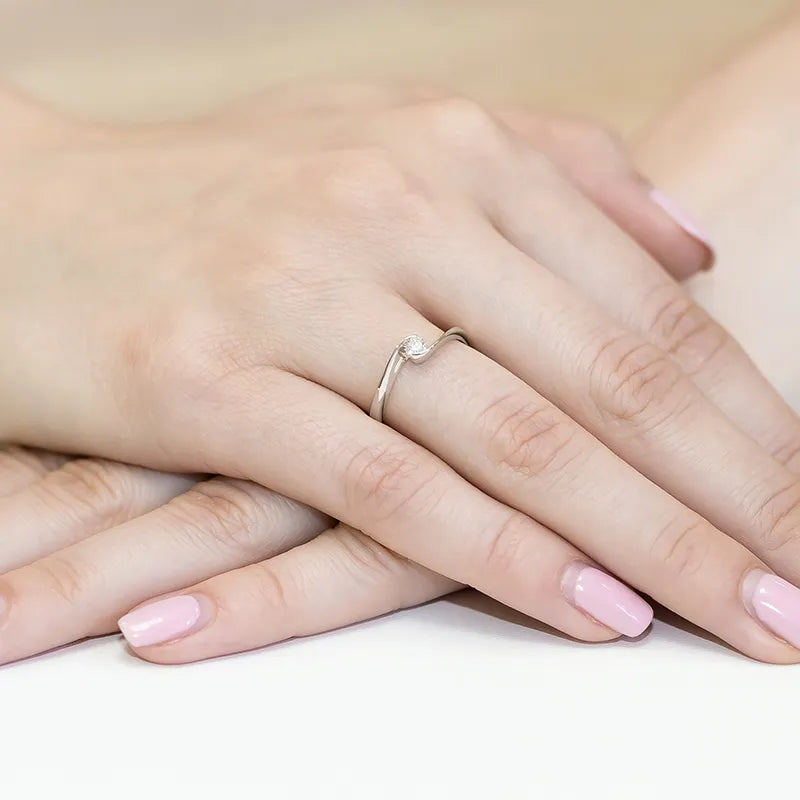 gold-ring-with-0-13ct-diamond-w0160-diw-01