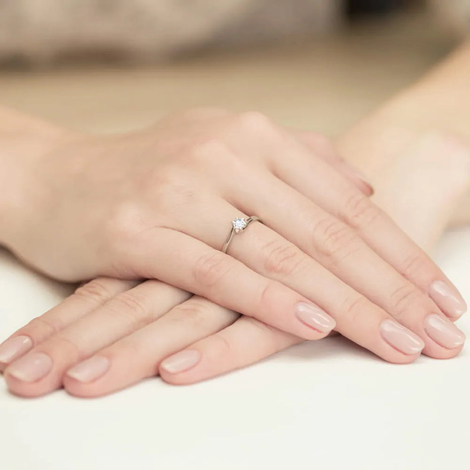 zlatý prsteň s diamantom 0,10 ct w0163-diw-01