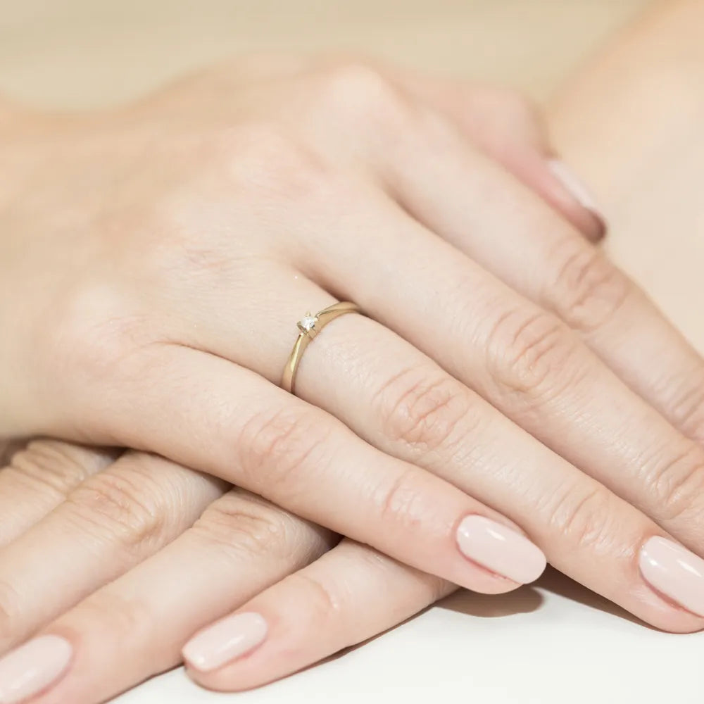 zlatý prsteň s diamantom 0,03 ct w0175-diw-01