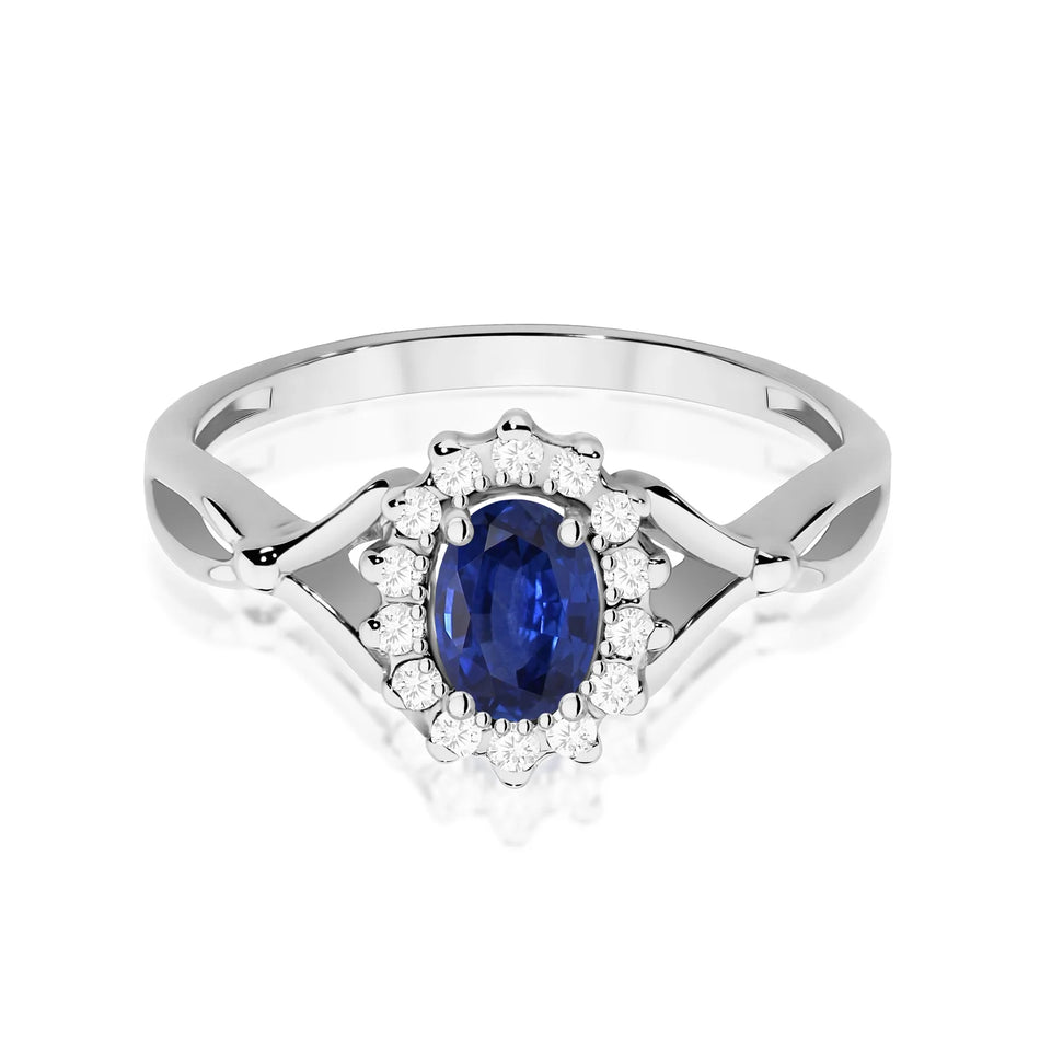 Prsteň z bieleho zlata so zafírom 0,70 ct a diamantmi 0,12 ct