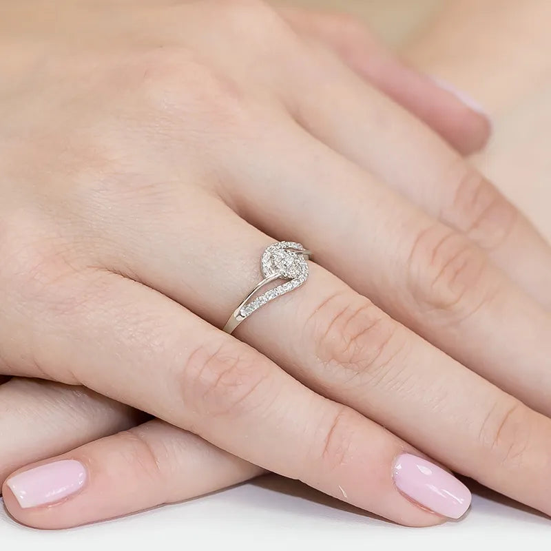 gold-ring-with-0-166ct-diamonds-w0184-diw-01