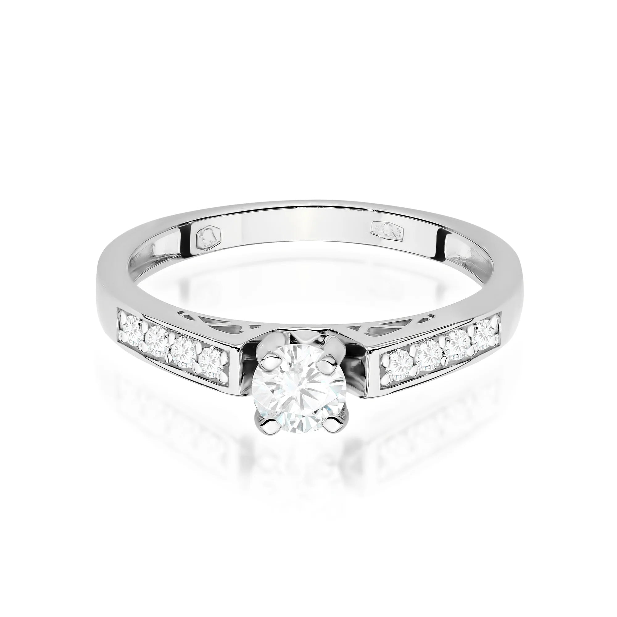 gold-ring-with-0-30ct-and-0-116ct-diamonds-w0198-diw-01