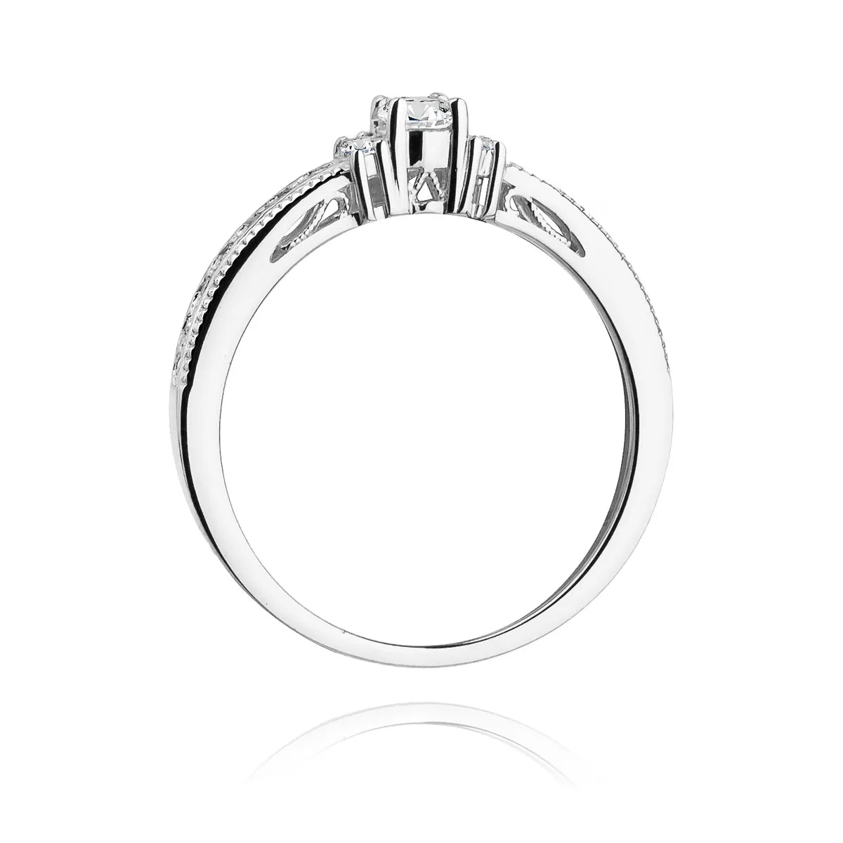 Diamond Engagement Ring in 585 White Gold