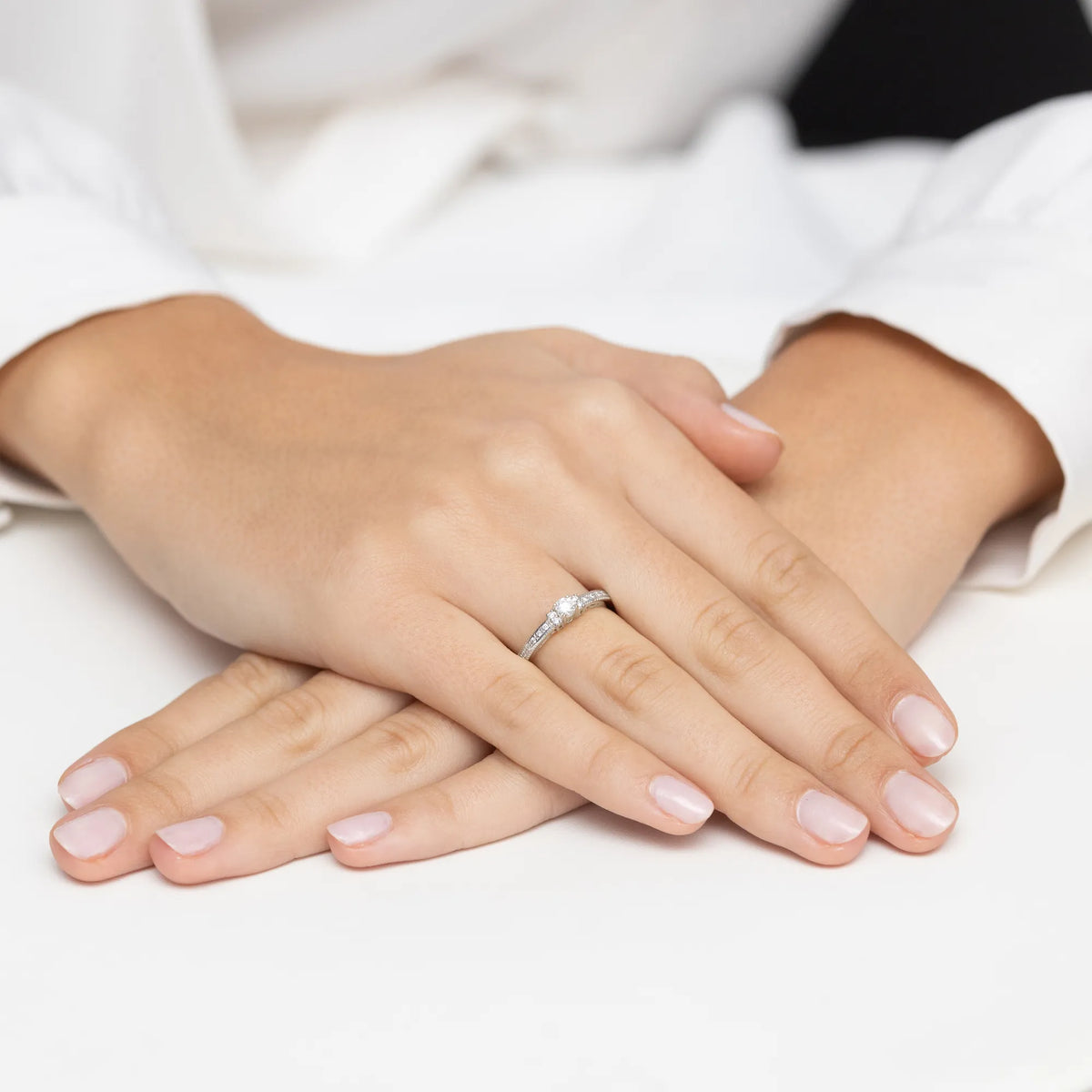 Diamond Engagement Ring in 585 White Gold