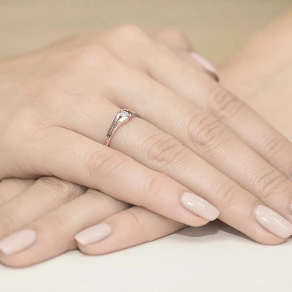 gold-ring-with-0-10ct-diamond-w0207-diw-02