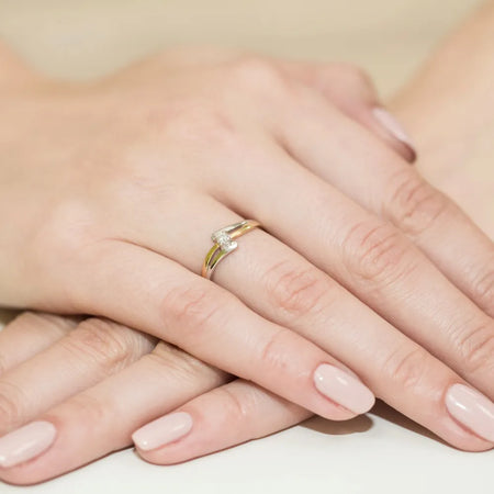 gold-ring-with-0-08ct-diamond-w0210-diw-01