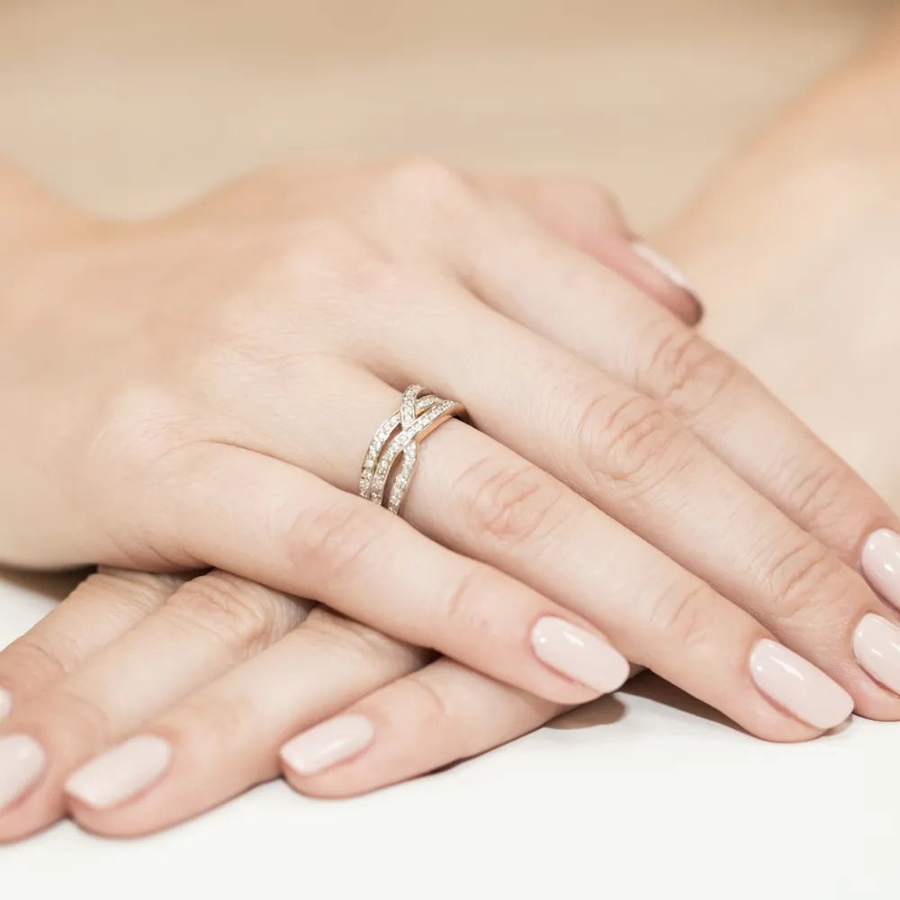 gold-ring-with-0-265ct-diamonds-w0215-diw-01