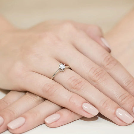 gold-ring-with-0-30ct-diamond-w0220-diw-07