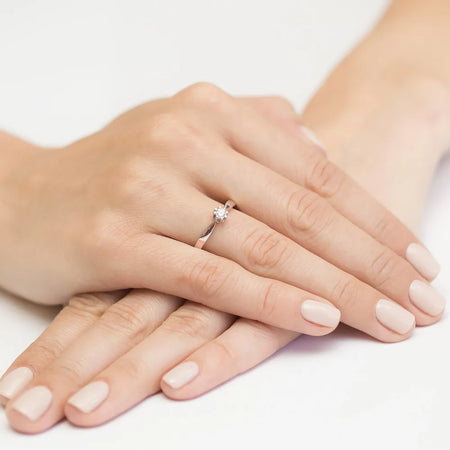 gold-ring-with-0-15ct-diamond-w0228-diw-02