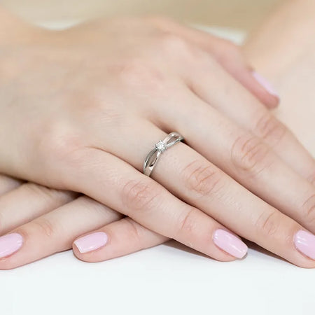 gold-ring-with-0-10ct-diamond-w0248-diw-01