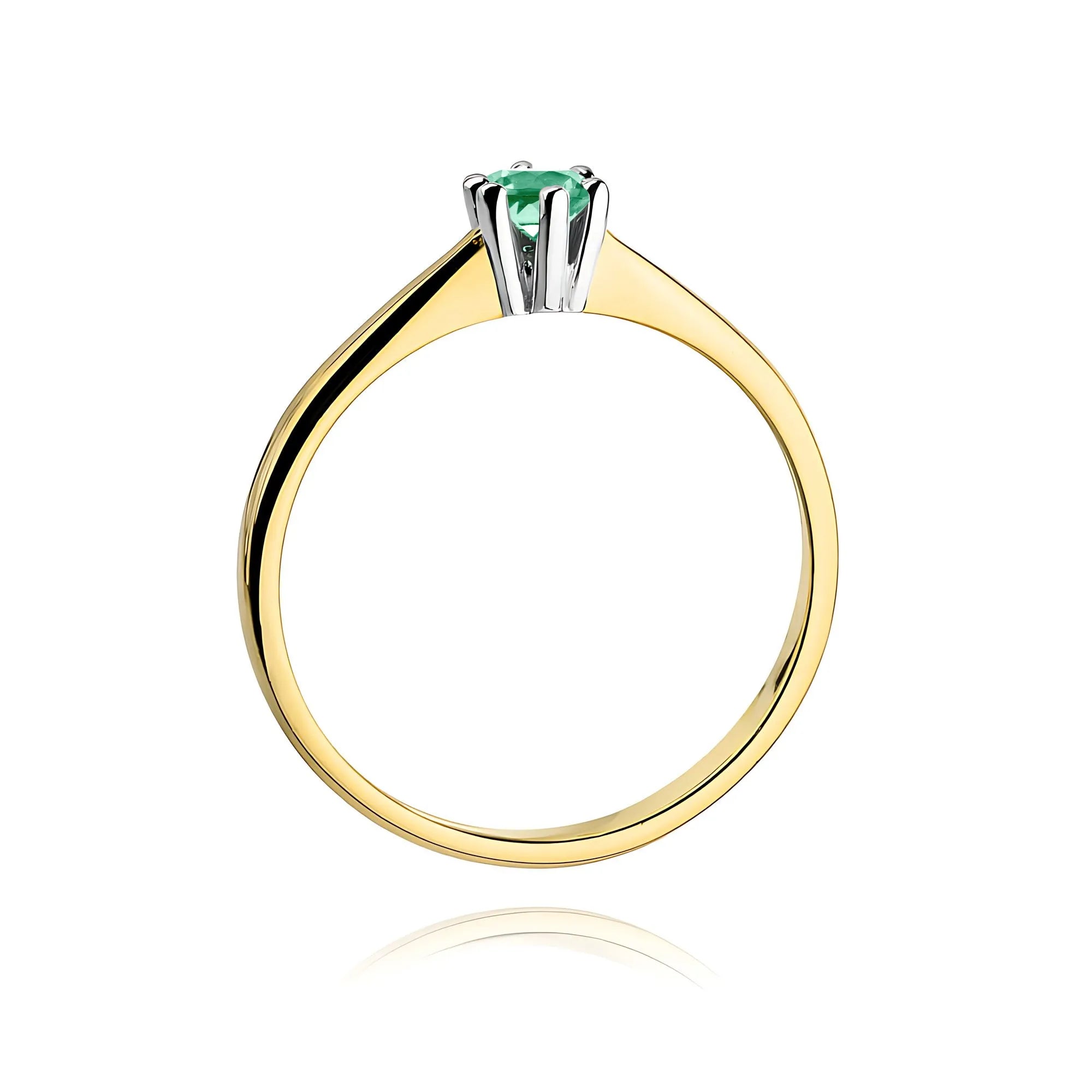 gold-ring-with-0-30ct-emerald-w0256-emg-01