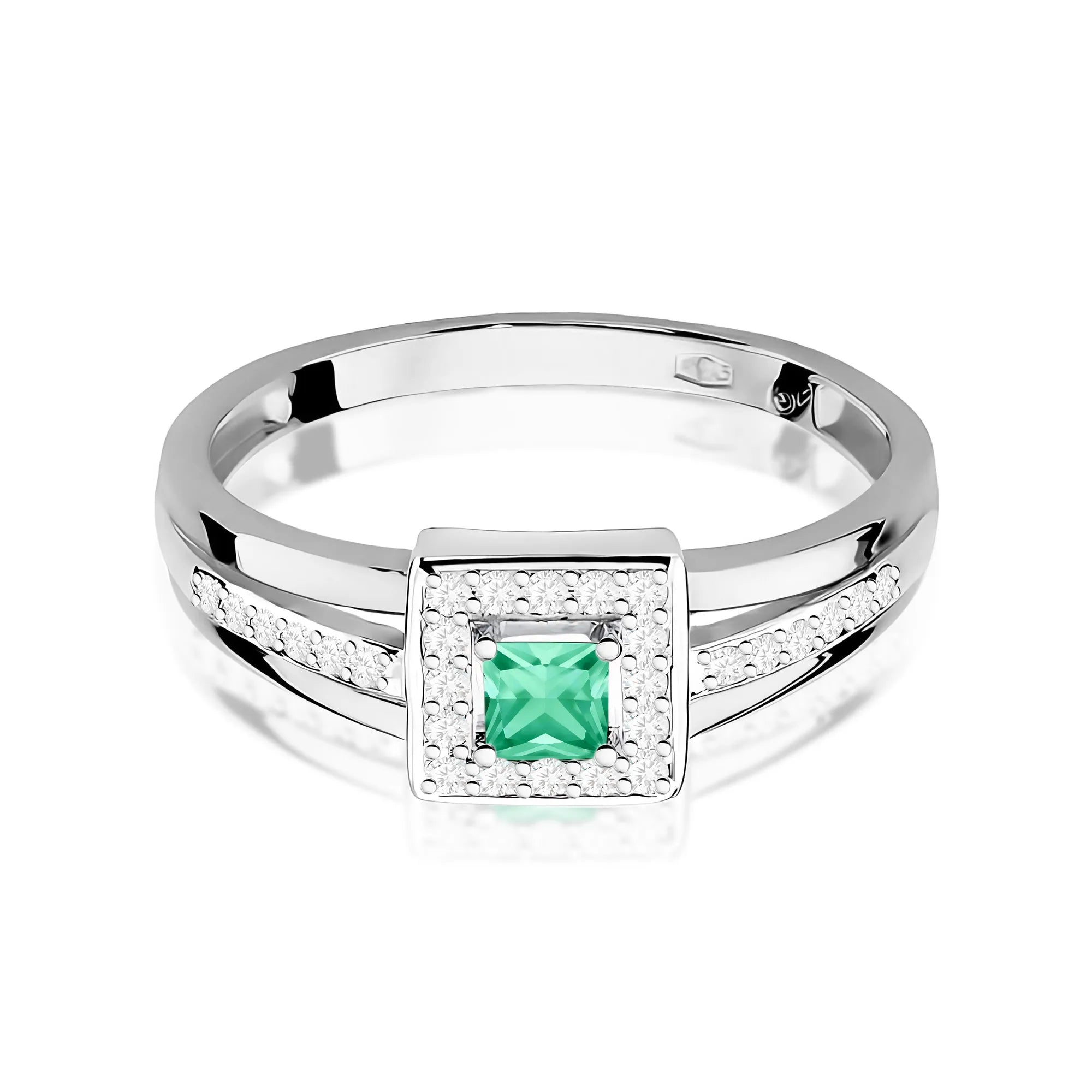gold-ring-with-0-15ct-emerald-and-0-14ct-diamonds-w0271-emg-01