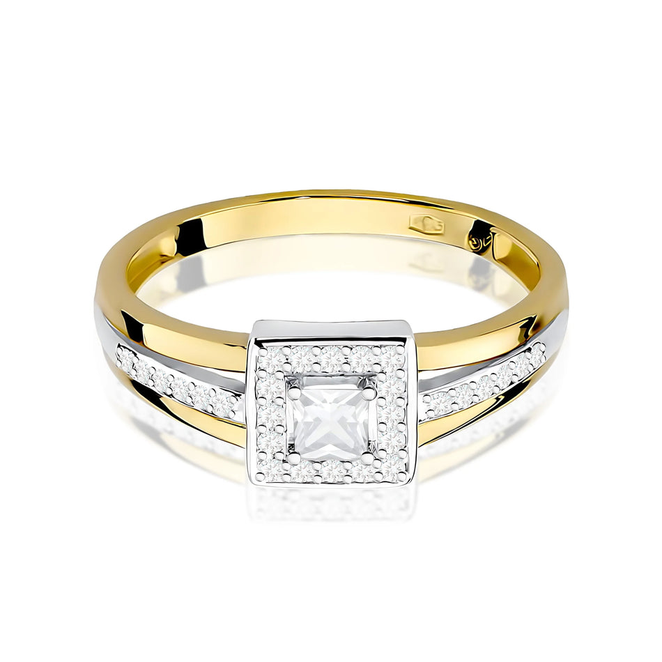 Yellow Gold Ring with Princess 0,15ct Central and 0,14ct Sideline Lab-grown Diamonds
