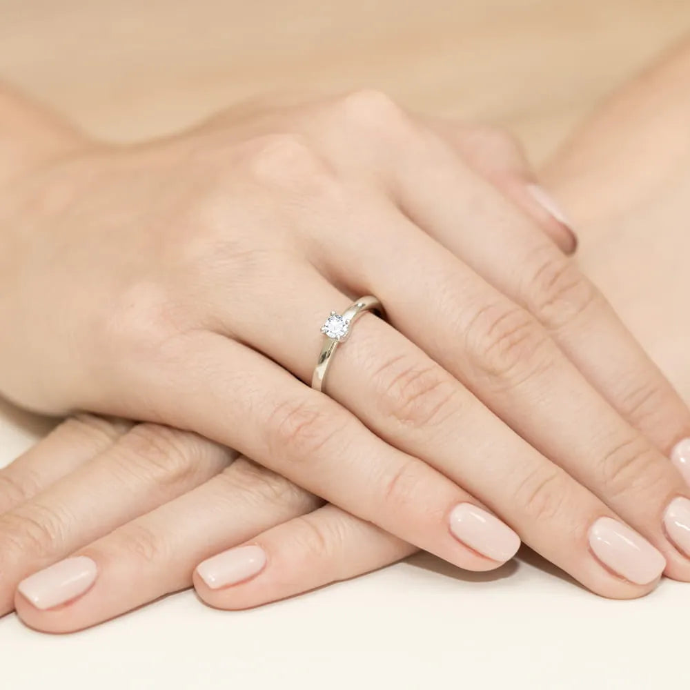 zlatý-prsteň-s-diamantom-0-25ct-w0292-diw-03